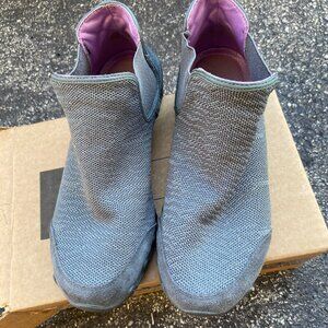 SKATCHERS GRAY SZ 8 dURABLE fABRIC LIGHTWEIGH COMFORT